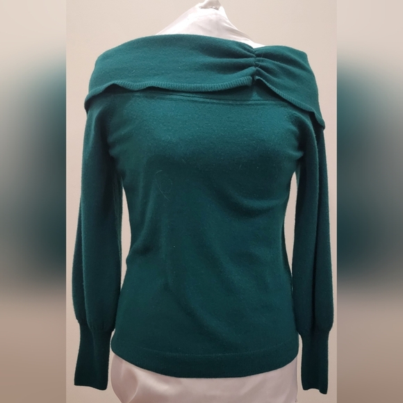 BOSTON PROPER 100%CASHMERE OFF SHOULDER SWEATER ( sz - XS) - Picture 1 of 5